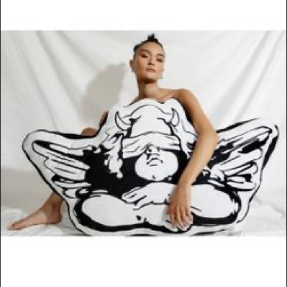 BOYS LIE PILLOW